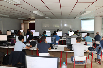 GipsyX course with NASA trainers